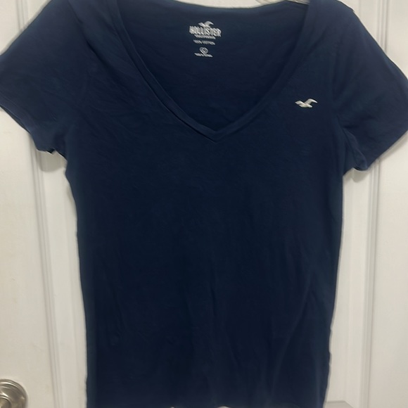 Hollister women’s navy blue cotton T-shirt, size large - Picture 3 of 5